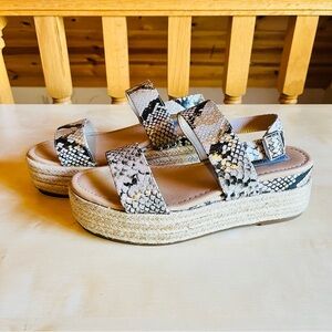 Steve Madden Fifer Snakeskin Print Platform Espadrille Wedge Sandals Size 7.5